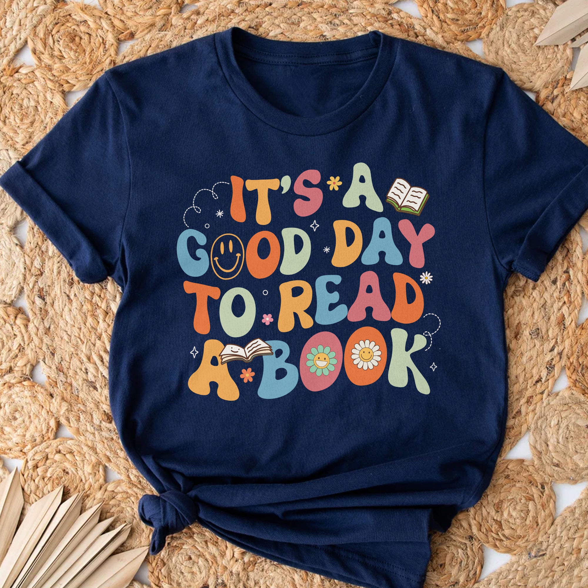 Sandjest Bookworm T-Shirt It’s a Good Day to Read a Book Gift for Women Girl Friend