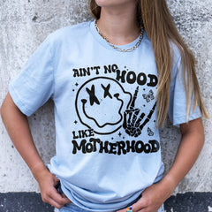 Sandjest Mom T-Shirt Ain??t No Hood Like Motherhood Gift for Mother Mommy Mama