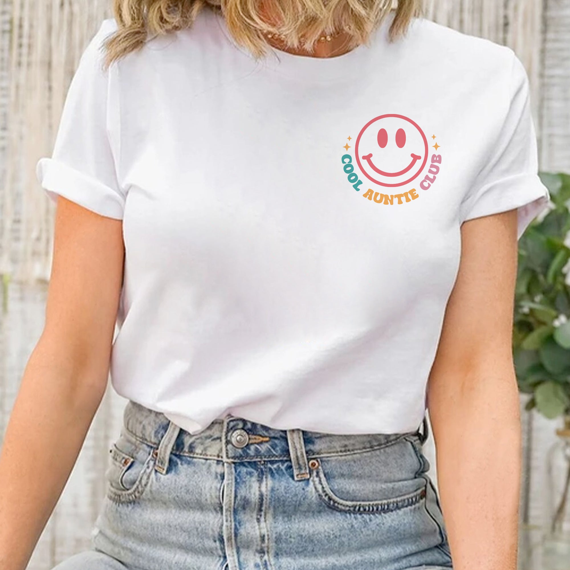 Sandjest Aunt T-Shirt in My Cool Auntie Era Gift for Women Mother Aunties