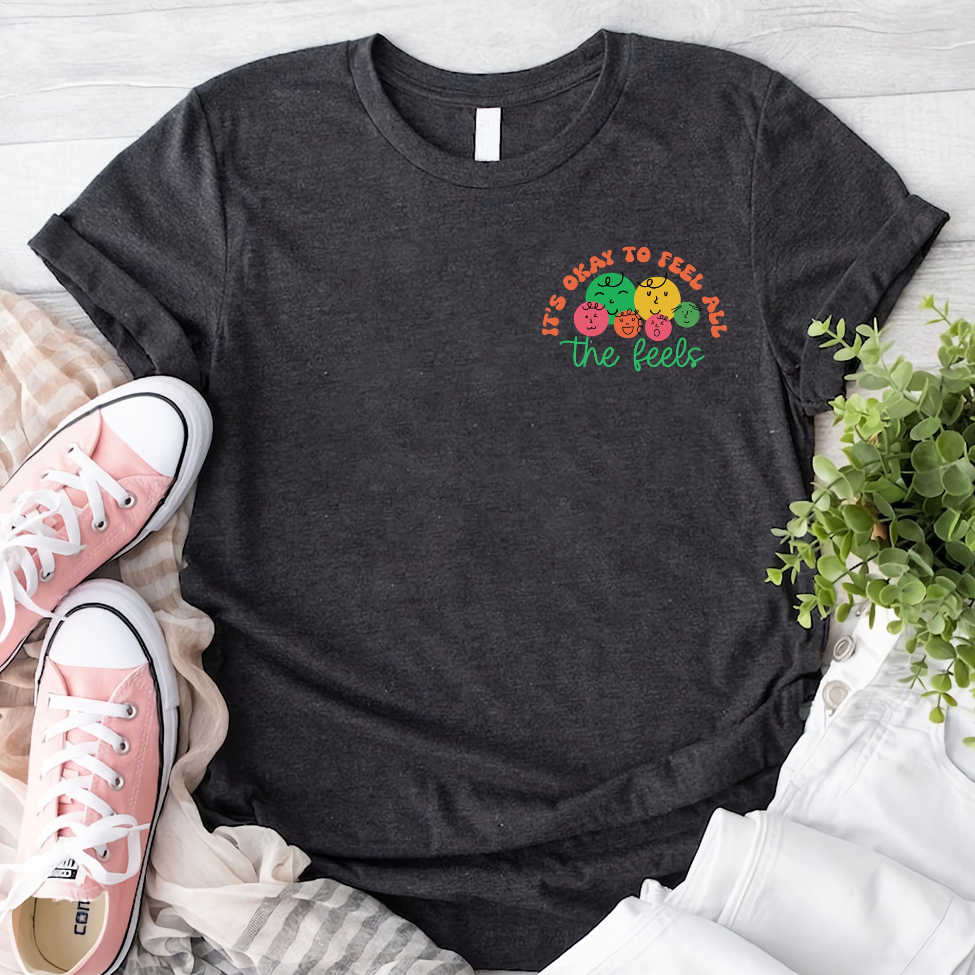 Sandjest Teacher T-Shirt It¡¯s Okay to Feel All the Feels Gift for Teachers Professors