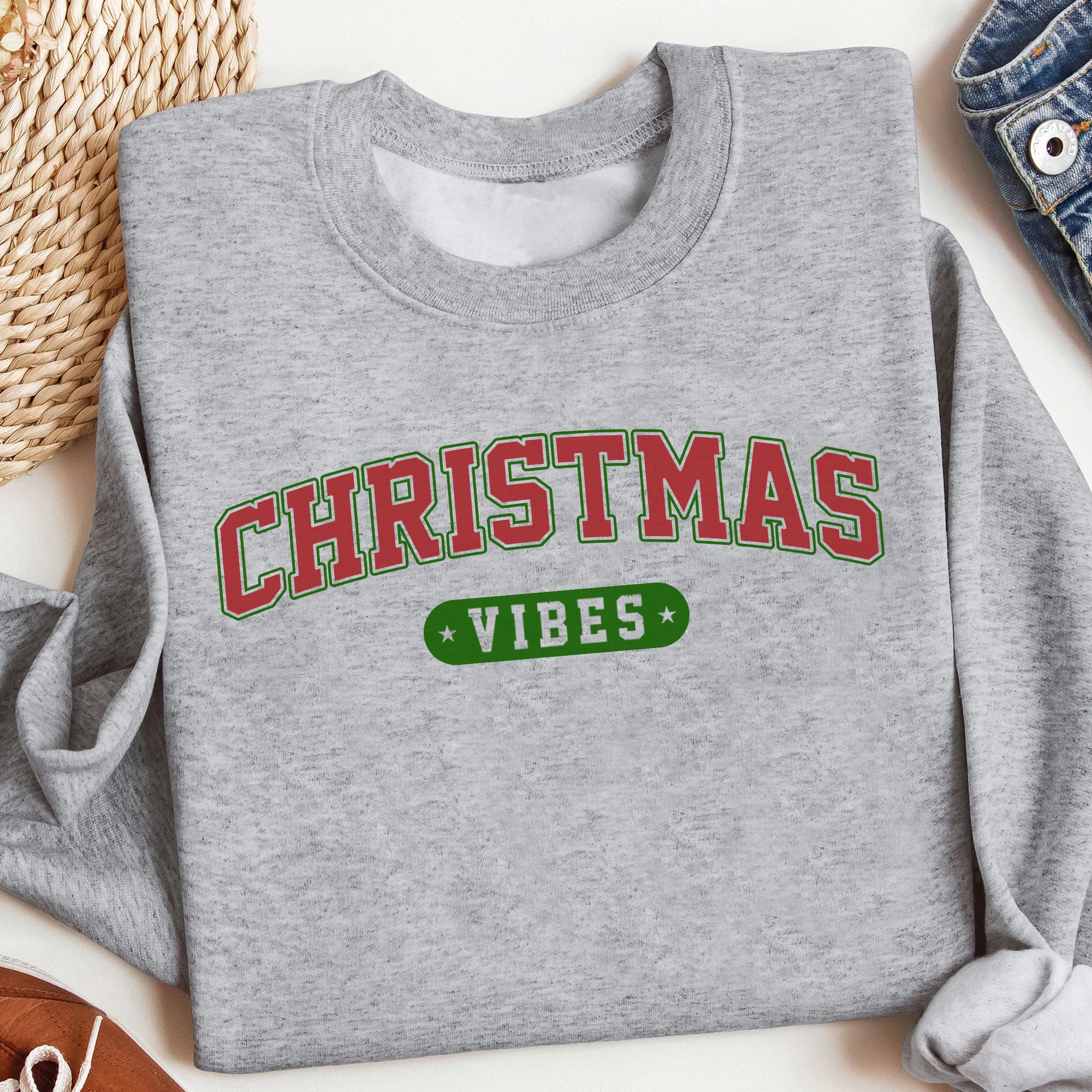Sandjest Retro Christmas Vibes Sweatshirt, Cute Christmas Sweatshirt, Christmas Vibes Tshirt, Xmas Vibes Shirt, Christmas Gift, Christmas Vibes Tee
