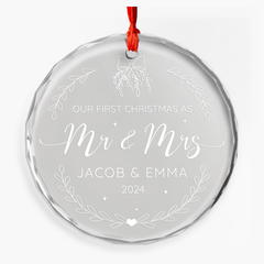 Personalized First Christmas Married Ornament - Newlywed Gifts, Glass Ornament for Couple, Christmas Tree Decoration