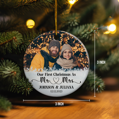 Personalized First Christmas as Mr and Mrs Ornament with Photo Picture Customized Ceramic Christmas Ornaments Marriage Wedding Keepsakes Gifts for Couple Wife Husband Xmas Tree Decor