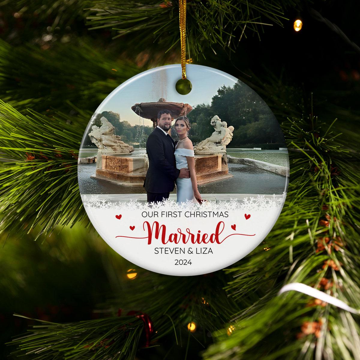Personalized First Christmas Married Ornament Couple Christmas Ceramic Ornaments with Photo Picture Wedding Marriage Custom Name Keepsake Gift for Couples Newlywed Xmas Tree Decor