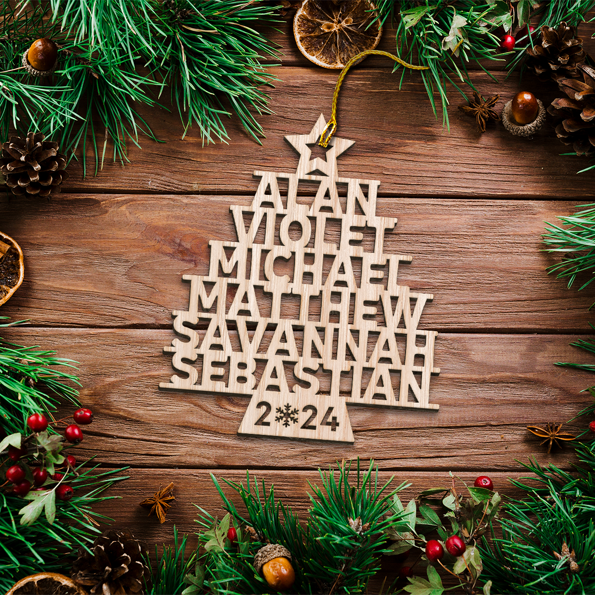 Personalized Family Christmas Ornament - Custom Names Cut-out Wooden Ornament, Christmas Thanksgiving Gifts for Family Grandparents Mom Dad Men Women