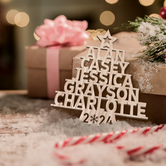 Personalized Family Christmas Ornament - Custom Names Cut-out Wooden Ornament, Christmas Thanksgiving Gifts for Family Grandparents Mom Dad Men Women