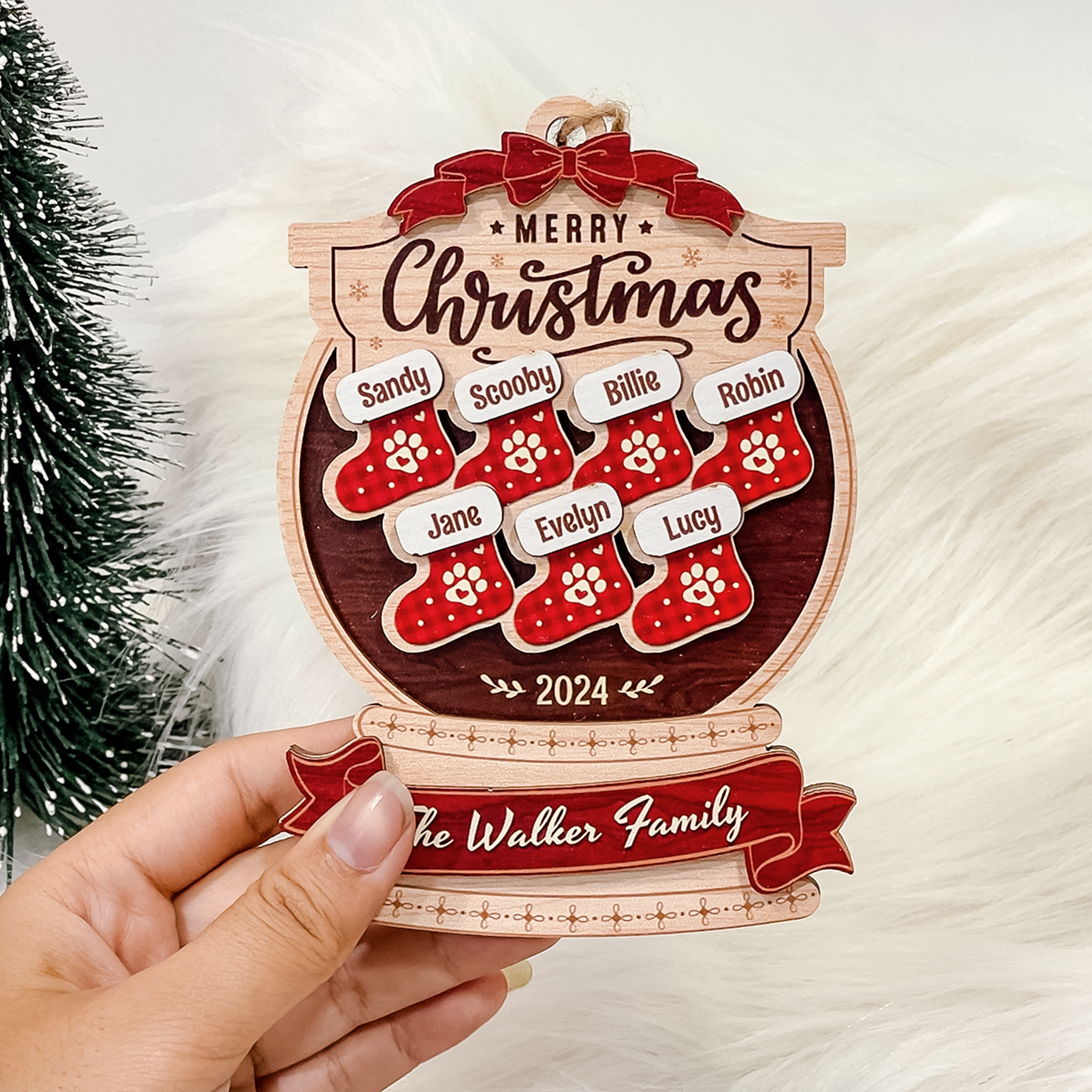 Personalized Family Ornament - Customized Name 3 Layered Wooden Ornament, Christmas Hanging Decor, Keepsake Gifts Ideas for Friends Men Women