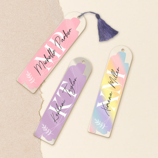 Delight book lovers with the Personalized Custom Name Acrylic Bookmark for Book Lovers, a thoughtful and enduring 20th-anniversary gift.