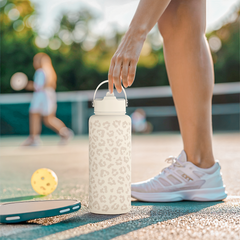 Leopard Water Bottle 32oz Stainless Steel Vacuum Insulated with Lid, Leopard Print Water Bottles for Gym Sports Travel Outdoor, Gifts for Women Girls Ladies Birthday Christmas