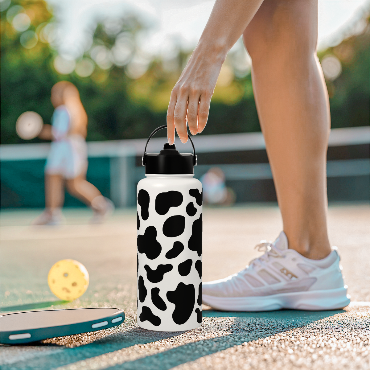 Black Cow Print SipChic | Straw Lid Water Bottle 32oz