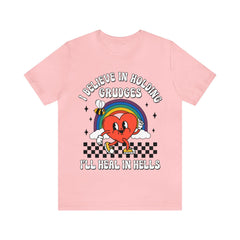Sandjest Funny T-Shirt I Believe in Holding Grudges Groovy Retro StyleGift for Women Girl Friend
