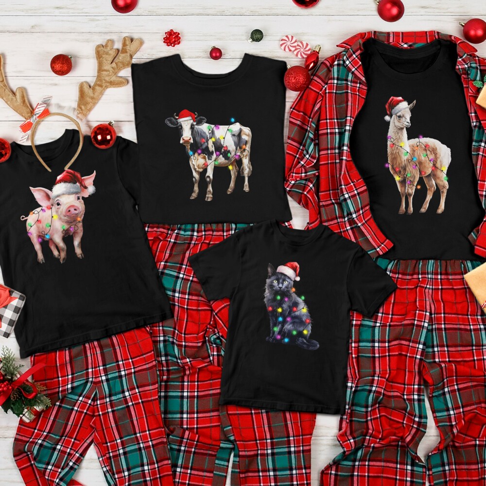 Personalized Christmas T-Shirt Decorated With Animal Shapes
